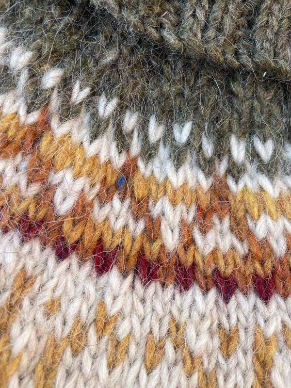 ALASUQ POLAR highland green - golden garnpakke