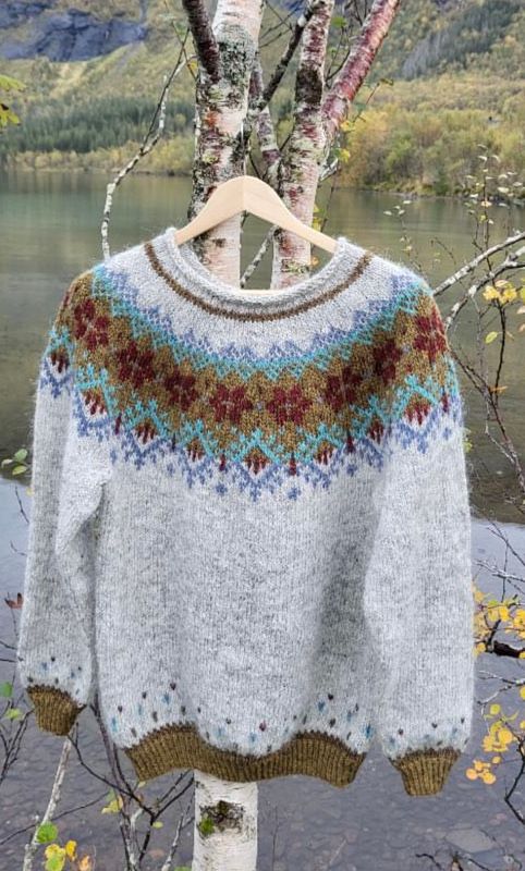 Kvalvika genseren - light grey heather garnpakke